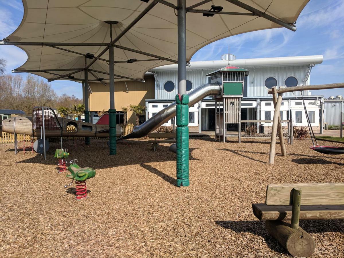 P&D'S Pearl Caravan At Tattershall Lakes Country Park Otel Dış mekan fotoğraf